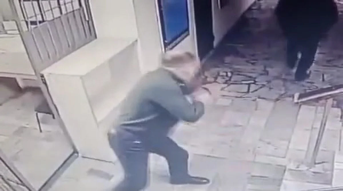 Кадр из видео