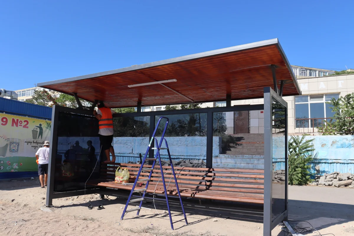 Новая остановка. Фото: акимат Актау