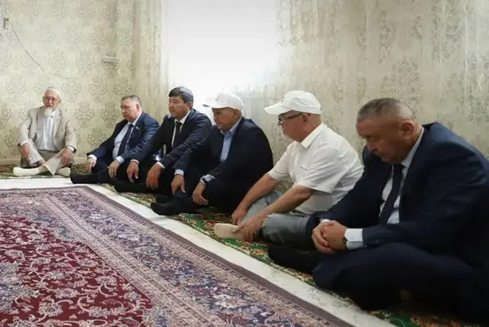 Фото родственников Ерлана Шонтабаева