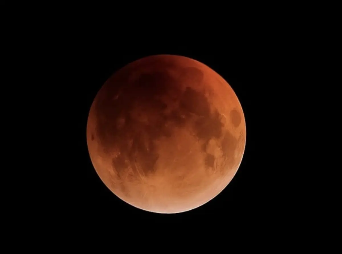 Использованные в материале фото: жители Актау