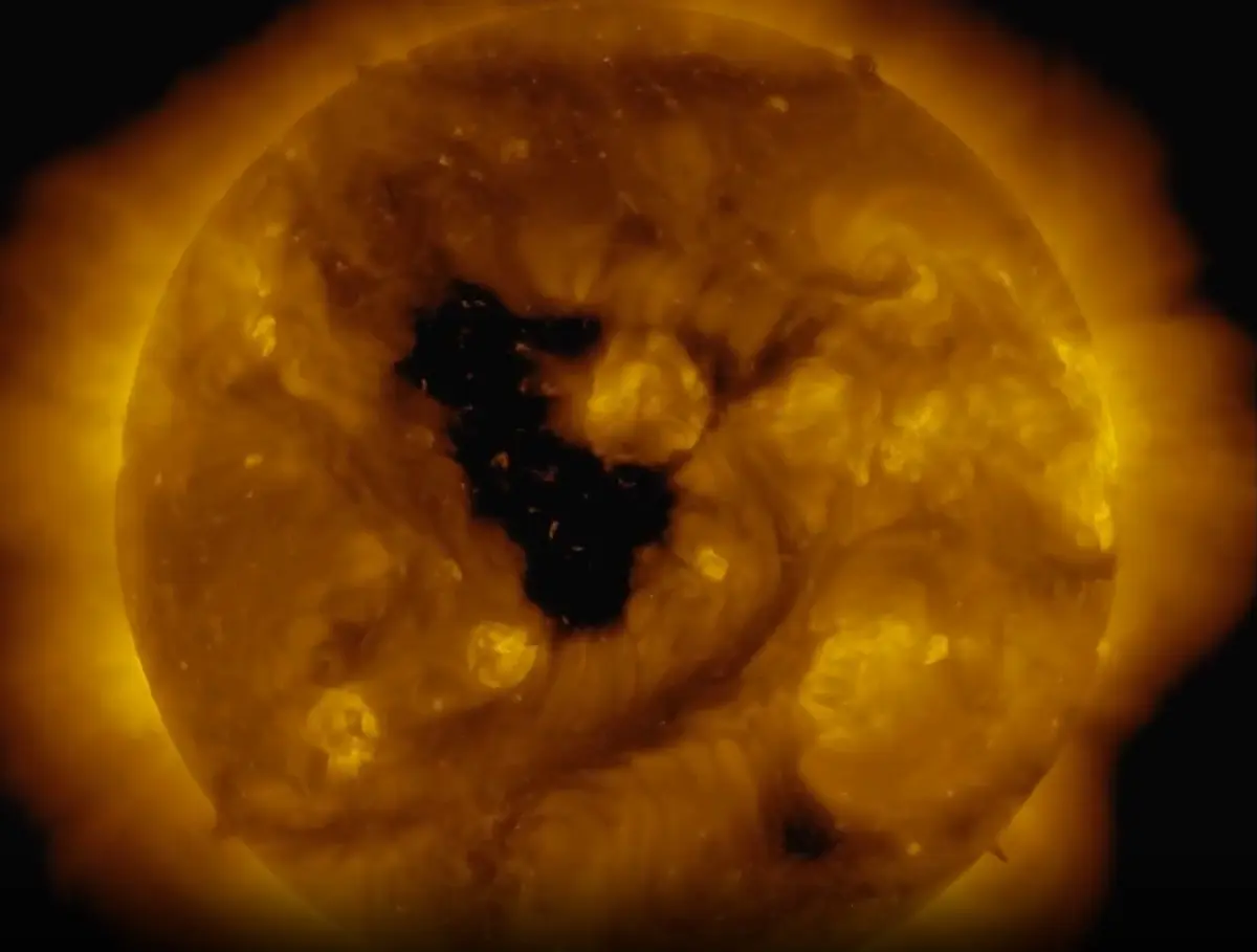 Фото: кадр из видео лаборатории солнечной астрономии Института космических исследований Российской академии наук и Института солнечно-земной физики Сибирского отделения РАН