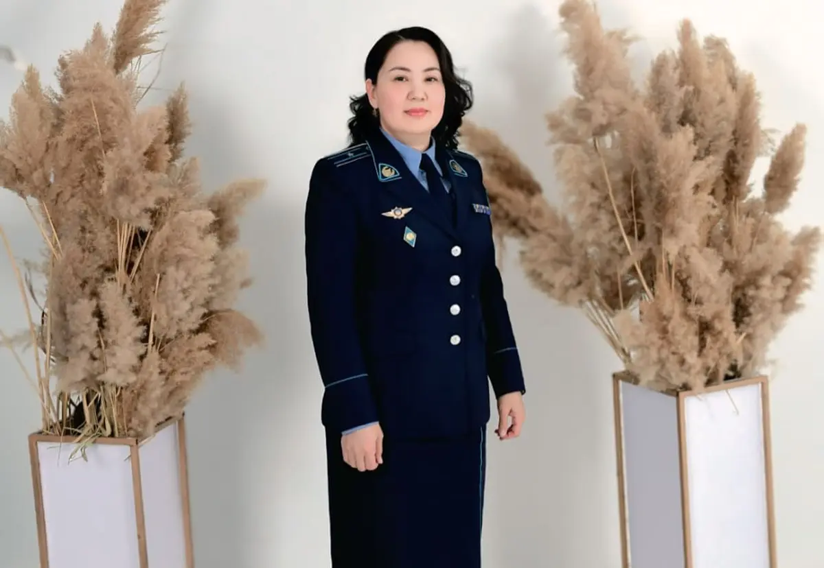 «Я с детства мечтала работать в дорожной полиции»: первая в Бейнеу женщина-патрульный рассказала о своей службе