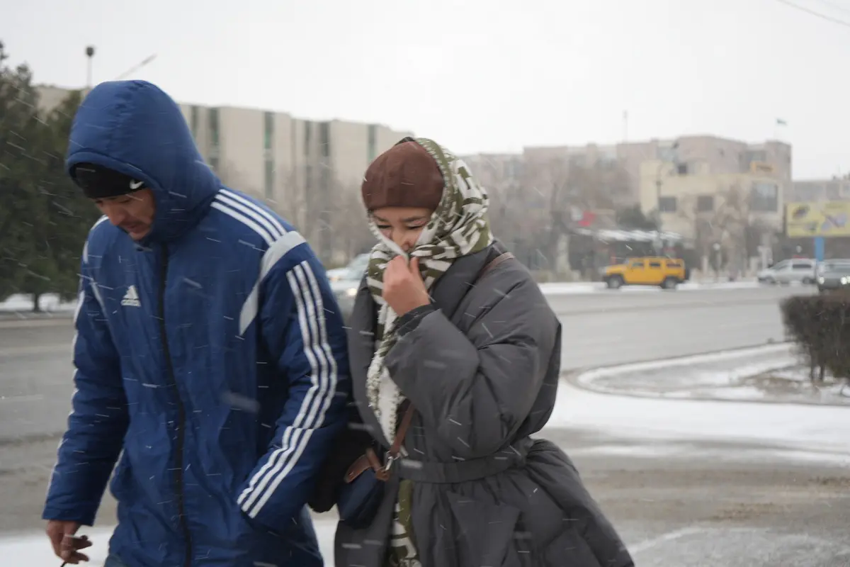 Актау увидел первый снег: как это было