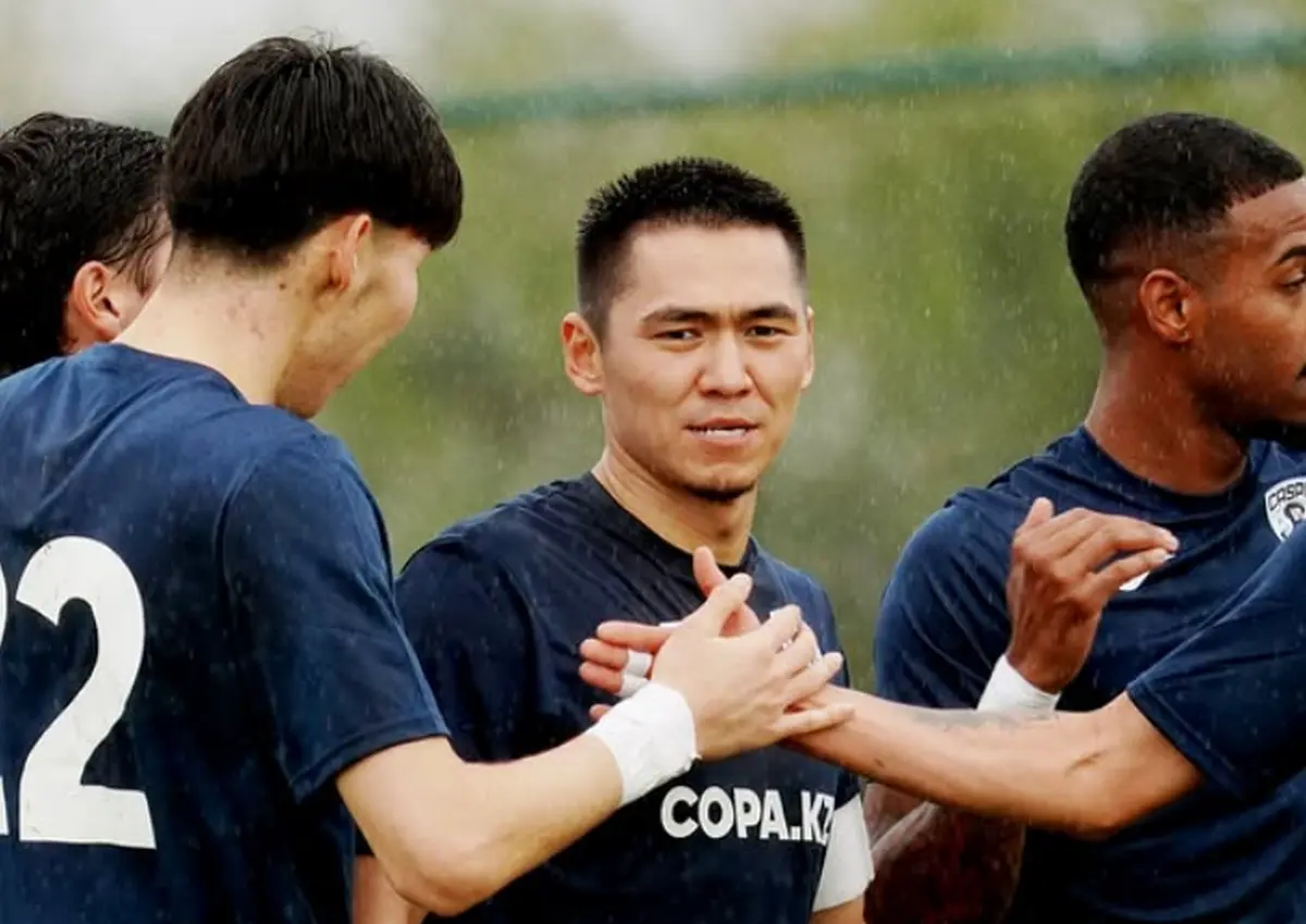 Фото футбольного клуба «Каспий»