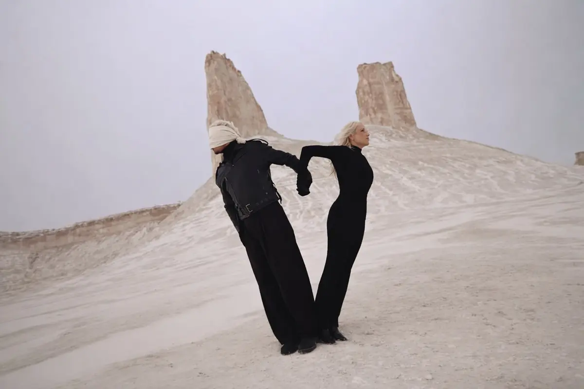 На дне древнего океана: Клава Кока презентовала клип с «инопланетными» кадрами из Мангистау