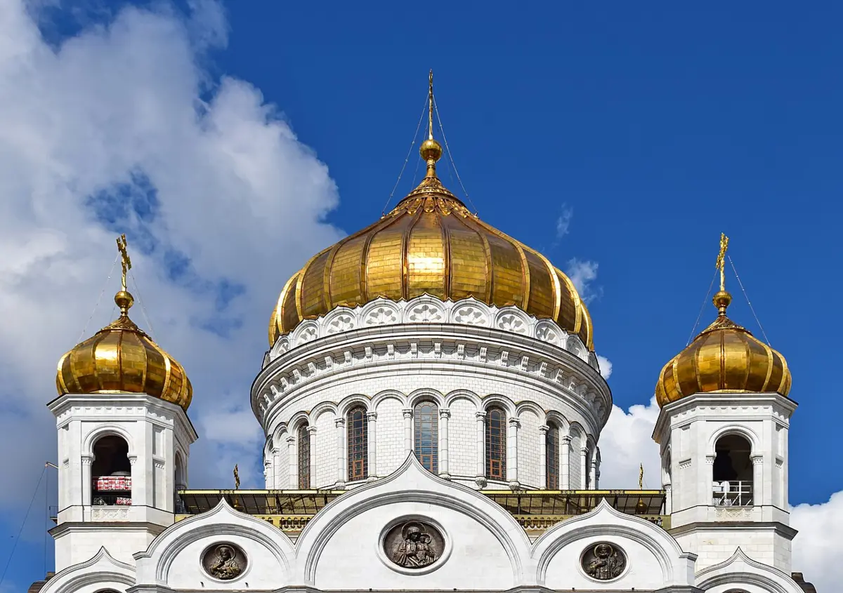 Купола Храма Христа Спасителя