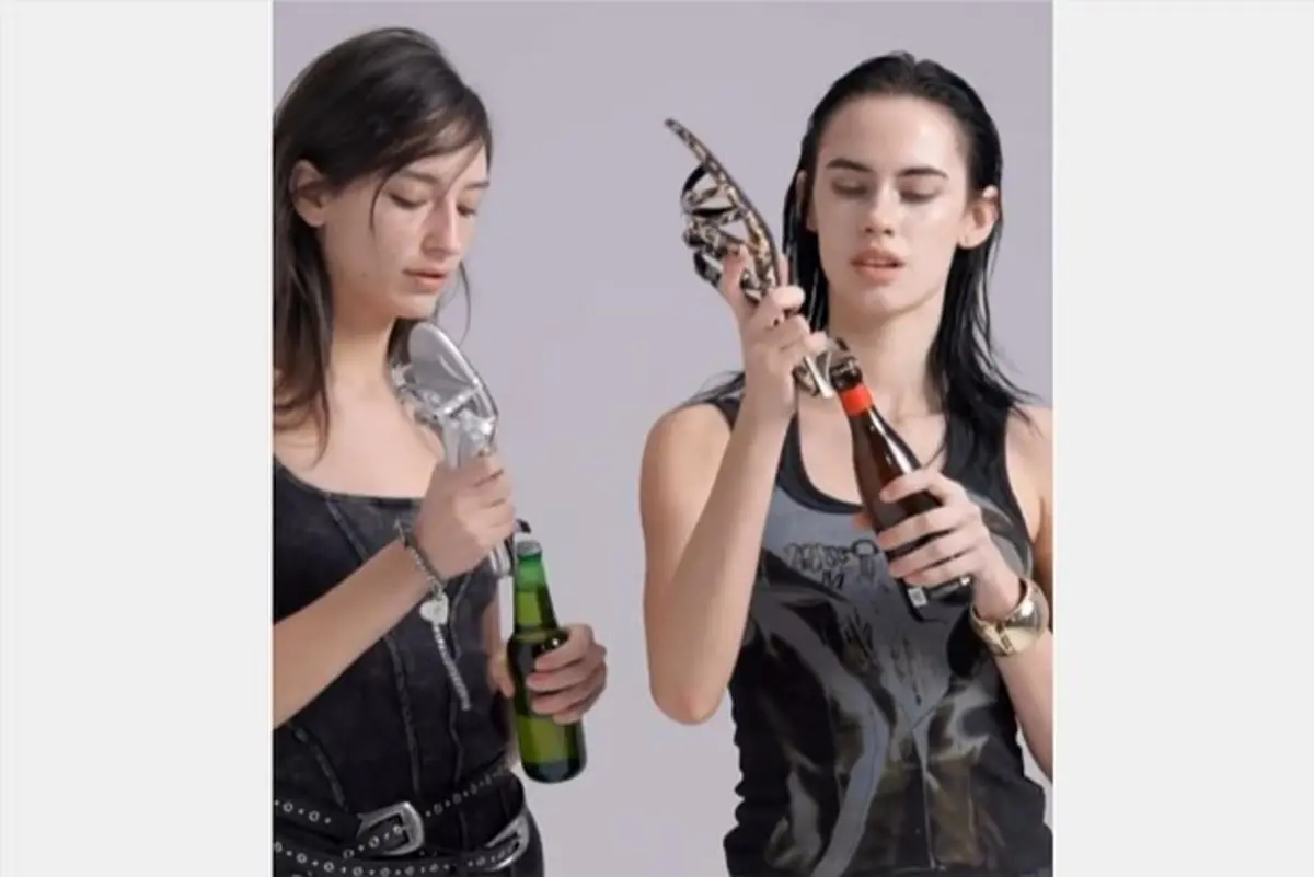 Кадр: @daphne.lab_official