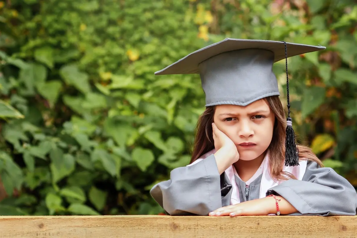 Отработка гранта в Казахстане: что важно знать выпускникам и когда возможен возврат средств