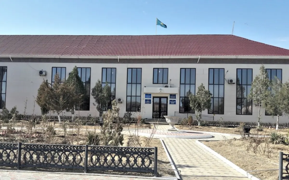 Акимат Мангистауского района. Фото: М. Куанов/foto-planeta.com