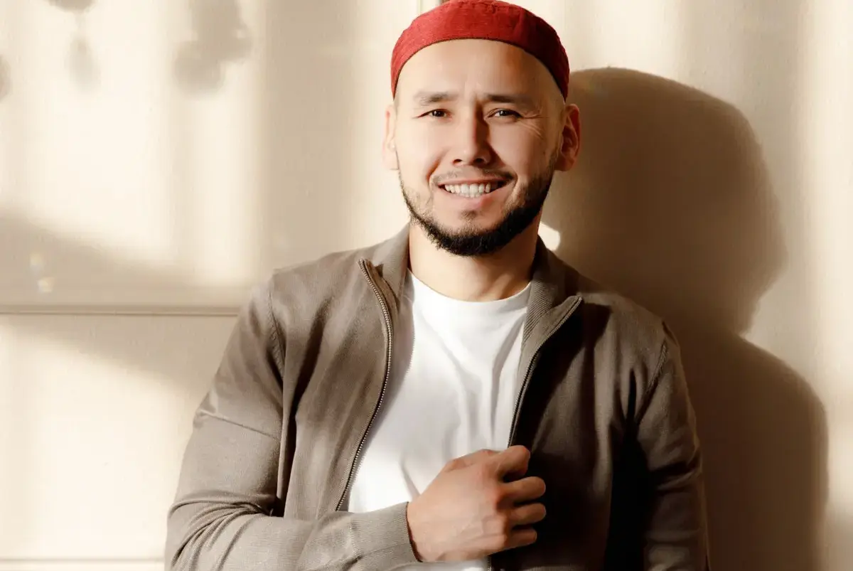 Ерсултан Ислам, основатель и преподаватель языковой школы TILTAP в Актау. Фото: Е. Ислама