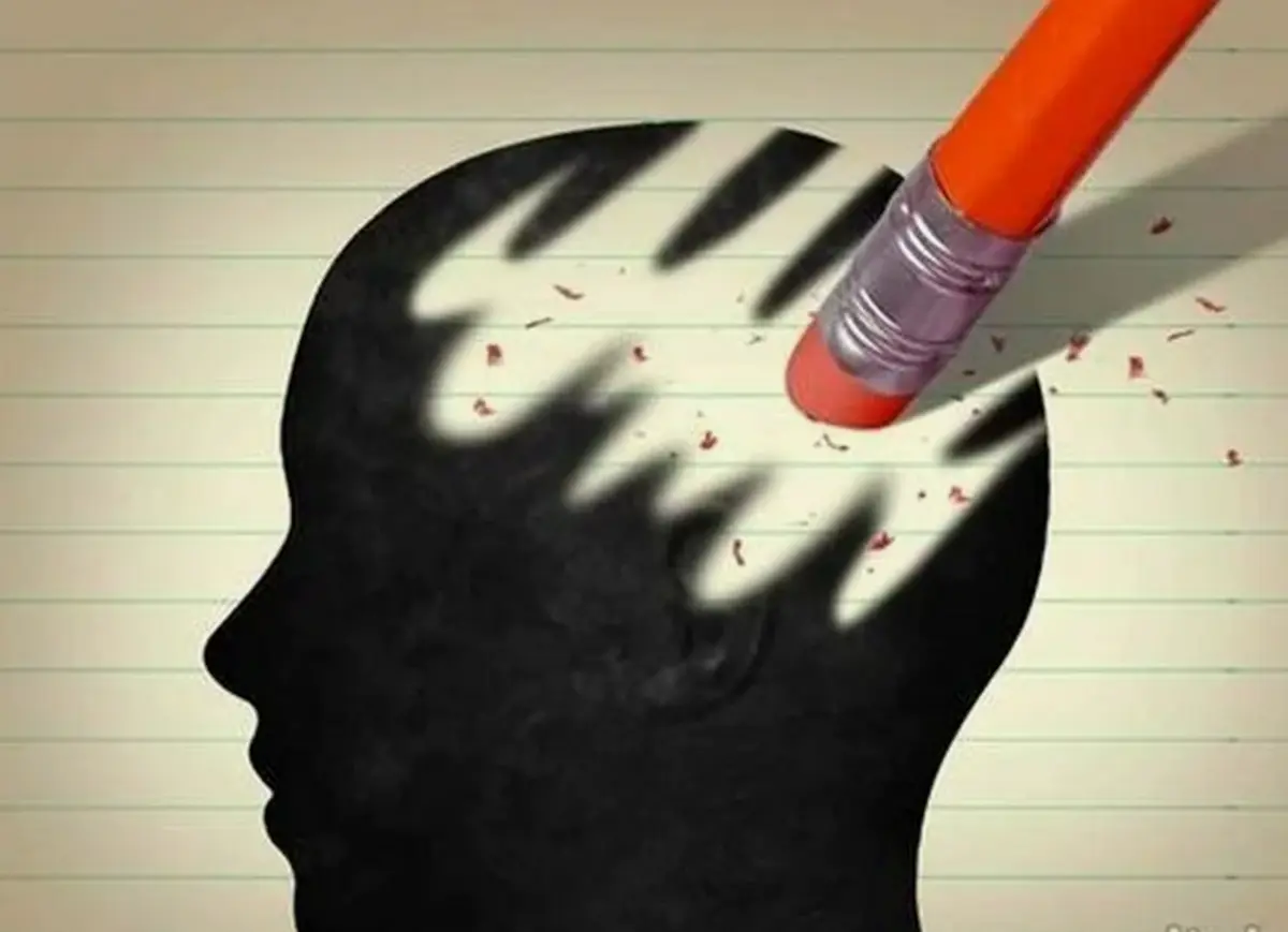 Названы пять признаков болезни Альцгеймера, которые часто списывают на возраст