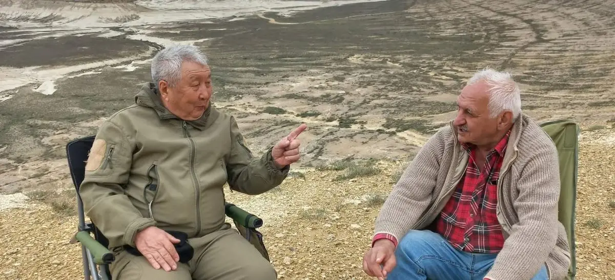 Жакен Таймаганбетов и Асад Зейналов. Фото предоставил заповедник