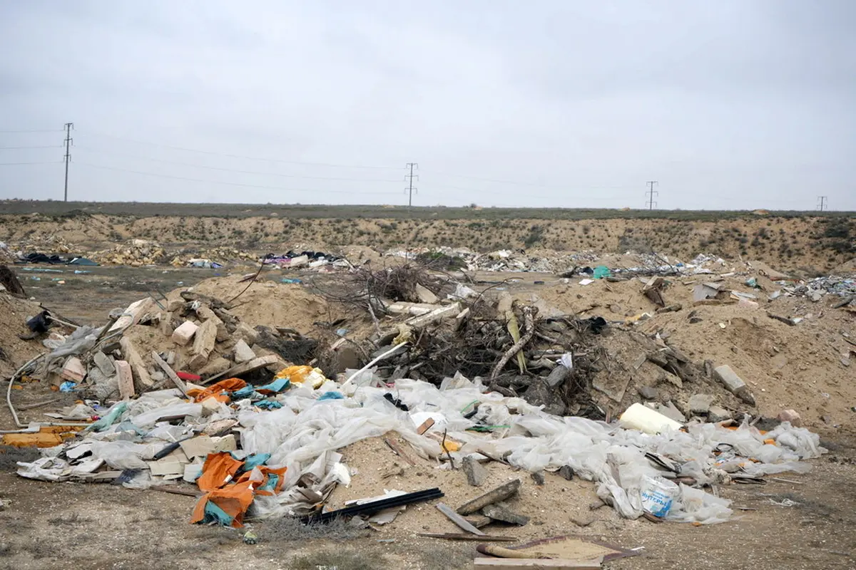 Вместо грибов – свалка: туристов шокировало санитарное состояние Актау