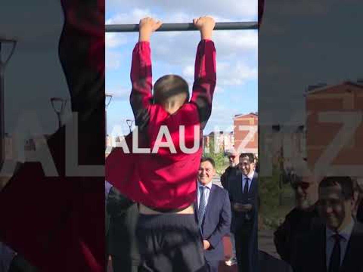 Кадр из видео