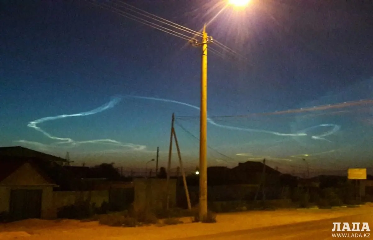 Фото пользователя||news_pic_more|<!--TBegin--><a href="https://img.lada.kz/2016-07/1468767862_img-20160717-wa0004.jpg" onclick="return hs.expand(this)" ><img src="https://img.lada.kz/2016-07/thumbs/1468767862_img-20160717-wa0004.jpg" alt='Необычное явление наблюдали жители Актау ночью 17 июля' title='Необычное явление наблюдали жители Актау ночью 17 июля'  /></a><!--TEnd--><br /><!--TBegin--><a href="https://img.lada.kz/2016-07/1468767895_img-20160717-wa0005.jpg" onclick="return hs.expand(this)" ><img src="https://img.lada.kz/2016-07/thumbs/1468767895_img-20160717-wa0005.jpg" alt='Необычное явление наблюдали жители Актау ночью 17 июля' title='Необычное явление наблюдали жители Актау ночью 17 июля'  /></a><!--TEnd--><br /><!--TBegin--><a href="https://img.lada.kz/2016-07/1468767818_img-20160717-wa0007.jpg" onclick="return hs.expand(this)" ><img src="https://img.lada.kz/2016-07/thumbs/1468767818_img-20160717-wa0007.jpg" alt='Необычное явление наблюдали жители Актау ночью 17 июля' title='Необычное явление наблюдали жители Актау ночью 17 июля'  /></a><!--TEnd--><br /><!--TBegin--><a href="https://img.lada.kz/2016-07/1468767912_img-20160717-wa0009.jpg" onclick="return hs.expand(this)" ><img src="https://img.lada.kz/2016-07/thumbs/1468767912_img-20160717-wa0009.jpg" alt='Необычное явление наблюдали жители Актау ночью 17 июля' title='Необычное явление наблюдали жители Актау ночью 17 июля'  /></a><!--TEnd-->