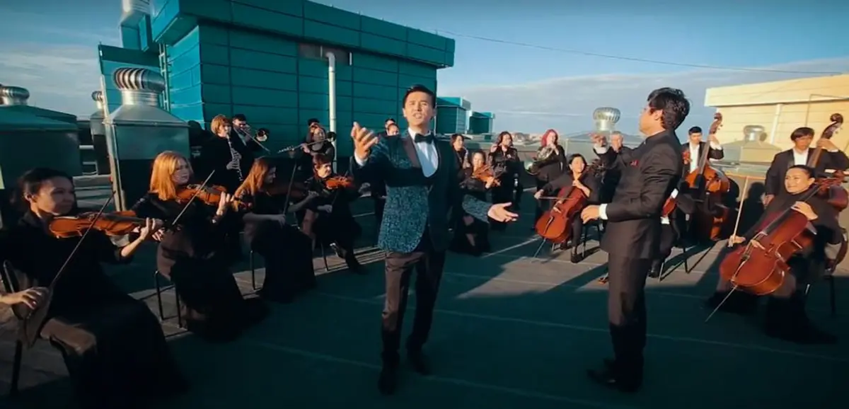 Кадр видео