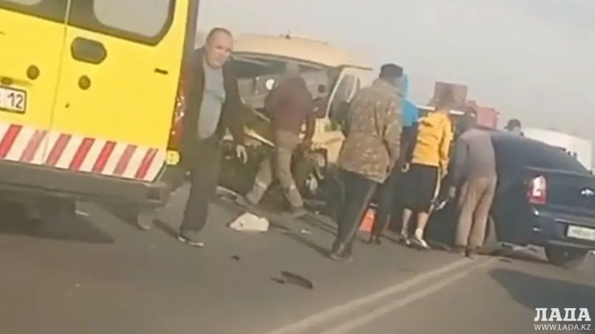Кадр видео