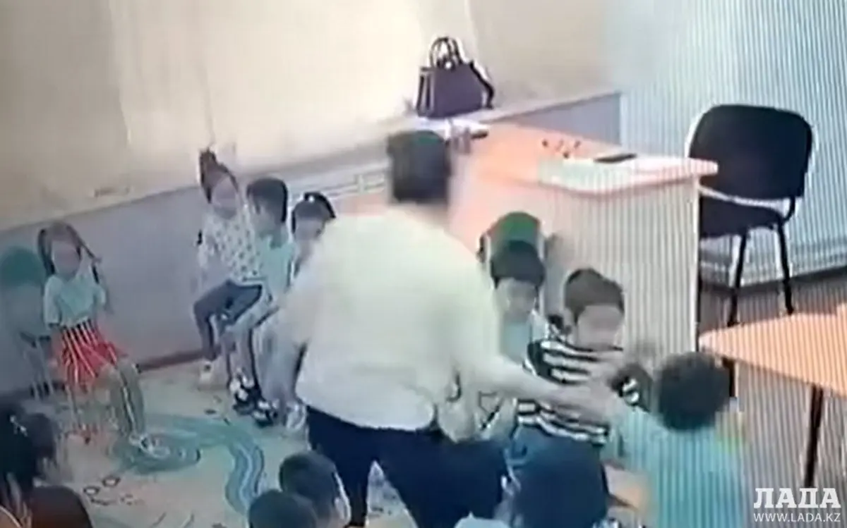 Кадр видео