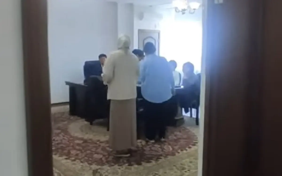 Кадр видео