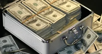 Как не попасть в долговую ловушку на микрозаймах