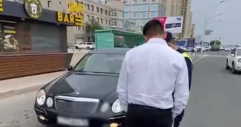 Подростка задержали за рулем родительского Mercedes-Benz в Актау
