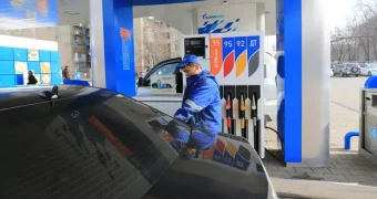 Минэнерго установил для иностранцев новые цены на бензин и дизтопливо