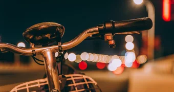 Экологи предлагают жителям Мангистау на месяц отказаться от поездок на автомобилях