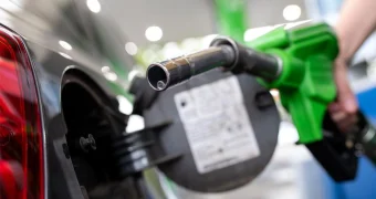 Лимит на продажу бензина и дизеля начнёт действовать с 17 мая