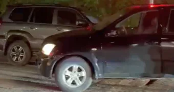 Пьяный водитель внедорожника протаранил машину с детьми в Актау