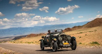 Ретро-автомобили ралли «Пекин-Париж» проедут через Актау по пути в Баку