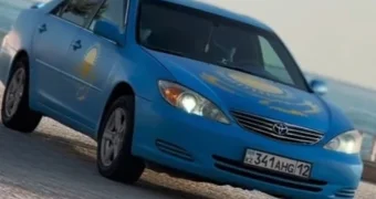 Такси «Патриот» с интеллектуальной игрой для пассажиров курсирует в Мангистау