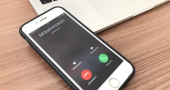 Жительница Актау чуть не попалась на уловки телефонных мошенников