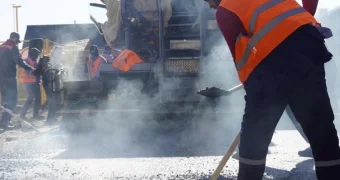 Дорогу в пригороде Актау закрыли на месяц