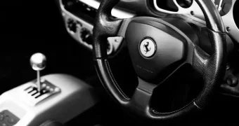 В Казахстане продлят запрет на ввоз авто с правым рулем в разобранном виде