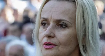 Ответственность за убийство Фарион взяли неонацисты. Они пообещали и дальше наказывать всех, кто «продавал Украину»