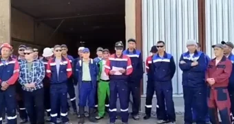 Прекратить сокращать персонал: работники на месторождении в Мангистау записали видеообращение