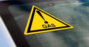 Авто с ГБО без наклейки на стекле и отметки в техпаспорте могут запретить заправлять на АГЗС