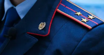 Сорвал погоны с сотрудника и заработал новый срок осужденный в Актюбинской области