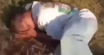 Издевательства подростков над сверстником попали на видео