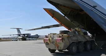 Войска ОДКБ прибывают в Казахстан