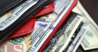 В Казахстан стали переводить больше денег из США