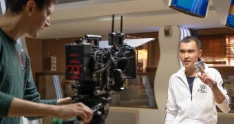 Мужчина проиграл в карты собственную мать и отдал ее в рабство