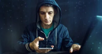 Пенсионерка отдала 17 миллионов тенге за “спасение” внучки