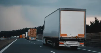 Новые параметры для крупногабаритного транспорта установили в Казахстане