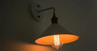 Жителям Узбекистана с долгами за вывоз мусора начнут отключать электричество