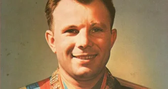 Юрий Гагарин погиб в 34 года, но мог умереть еще раньше — как первый космонавт водил смерть за нос