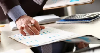 Какие данные по активам казахстанцев будет получать Минфин от банков