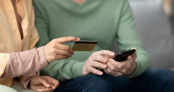 Отслеживание кредитной истории через госсистему в смартфонах запустили в Казахстане