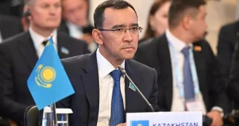 Тарифы на комуслуги в Казахстане нужно повышать, считает глава сената