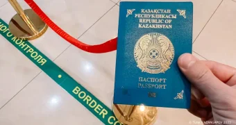 Казахстанский паспорт назвали самым сильным в Центральной Азии